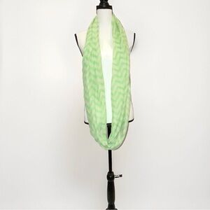 Rikka Women’s Neon Green and Cream Chevron Striped Versatile Infinity Scarf NWT!